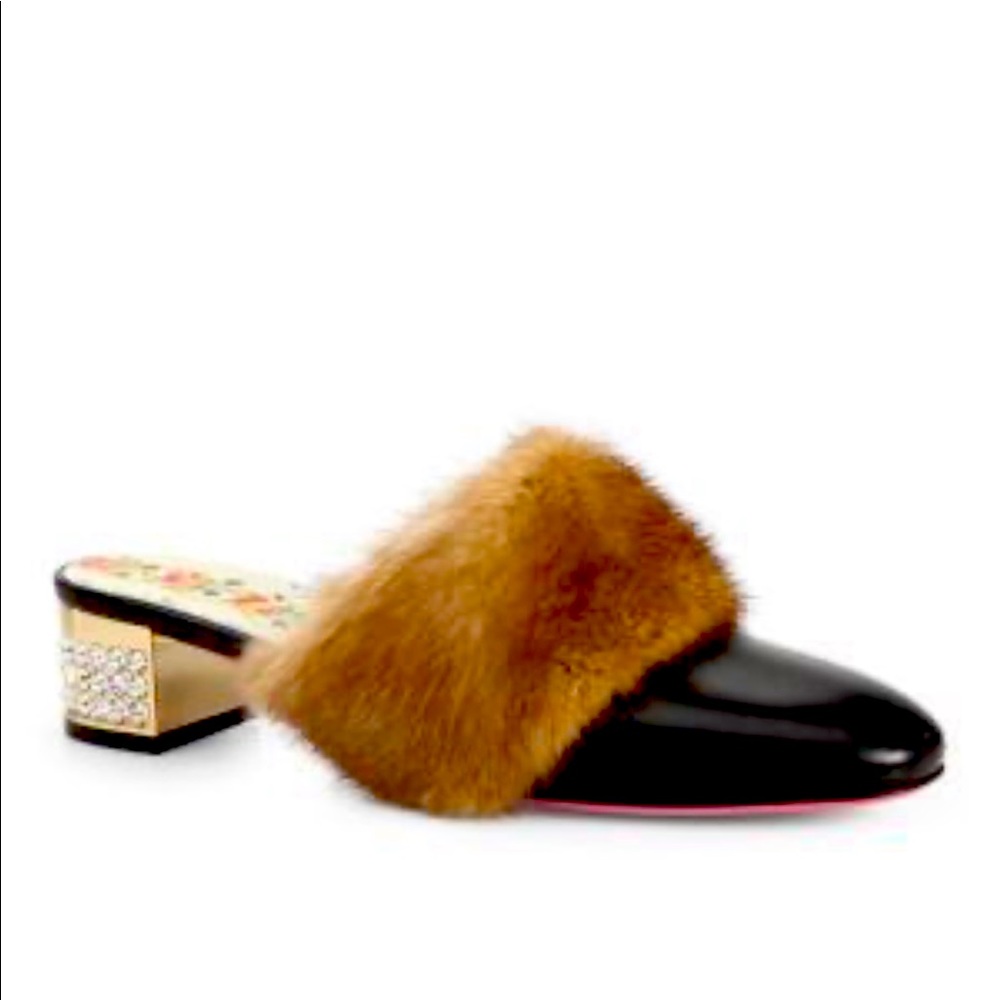 GUCCI CRYSTAL MINK FUR SLIDES